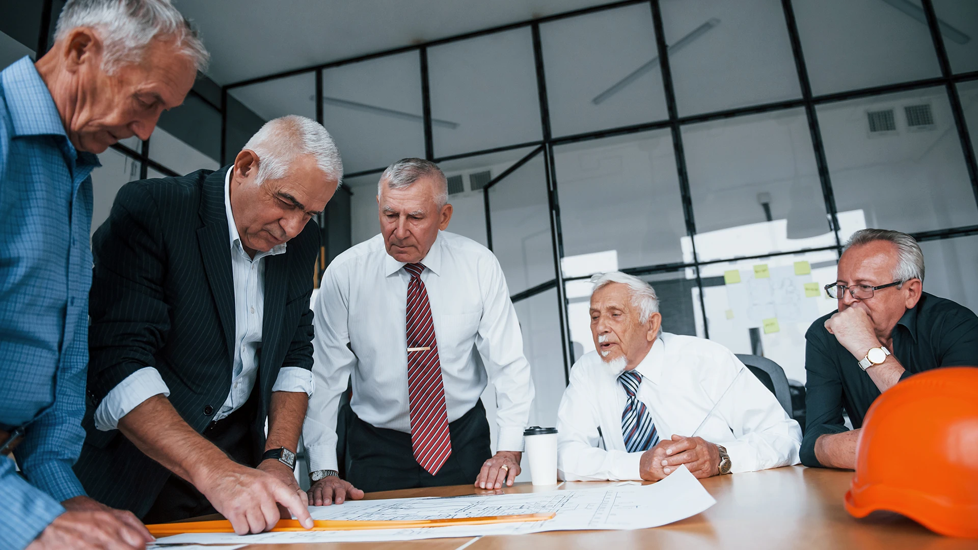 Equipo de trabajo empresa rehabilitaciones repara